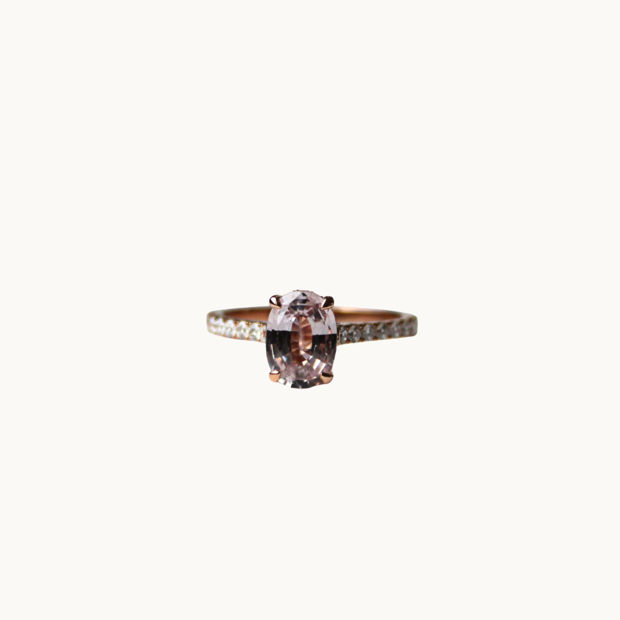18K Rose Gold Ring with Pink Sapphire and Diamonds