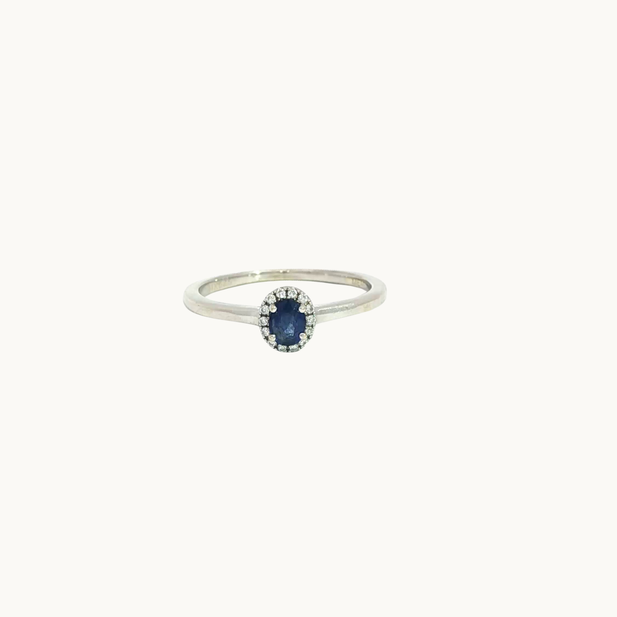 14K White Gold Ring with Sapphire and Diamonds