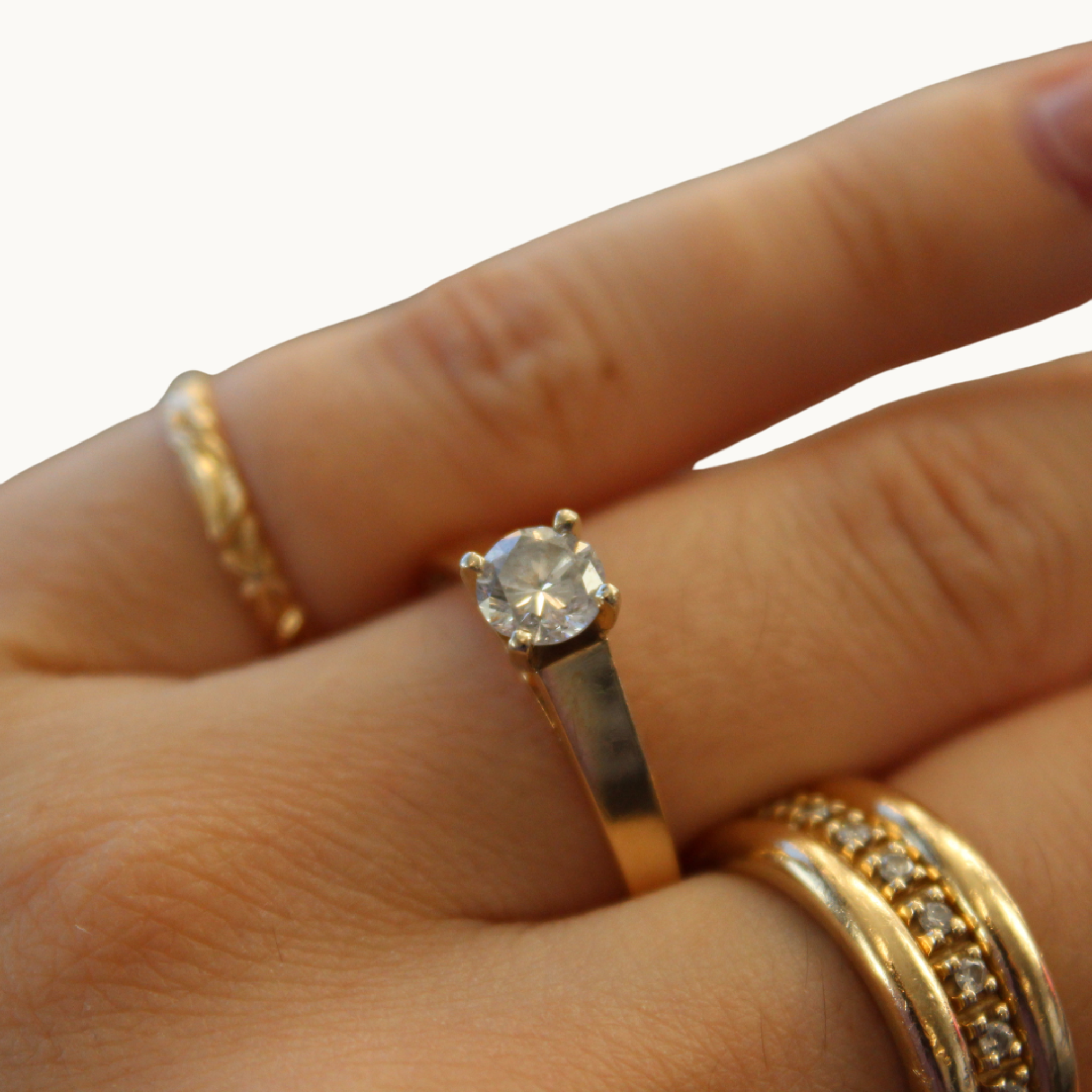 14K Yellow Gold Solitaire Ring with Diamond