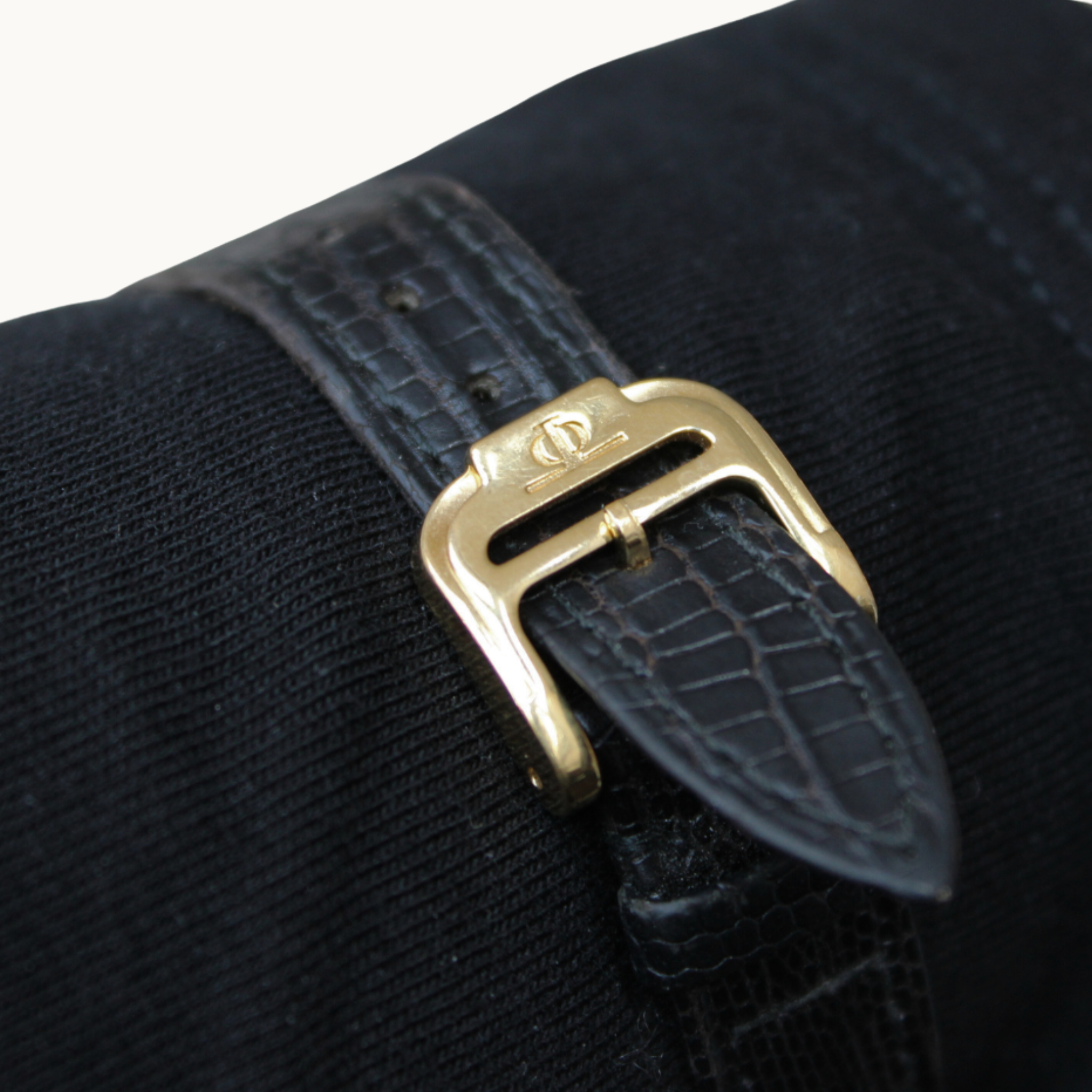 Baume et Mercier Classima Watch in 18K Yellow Gold and Leather