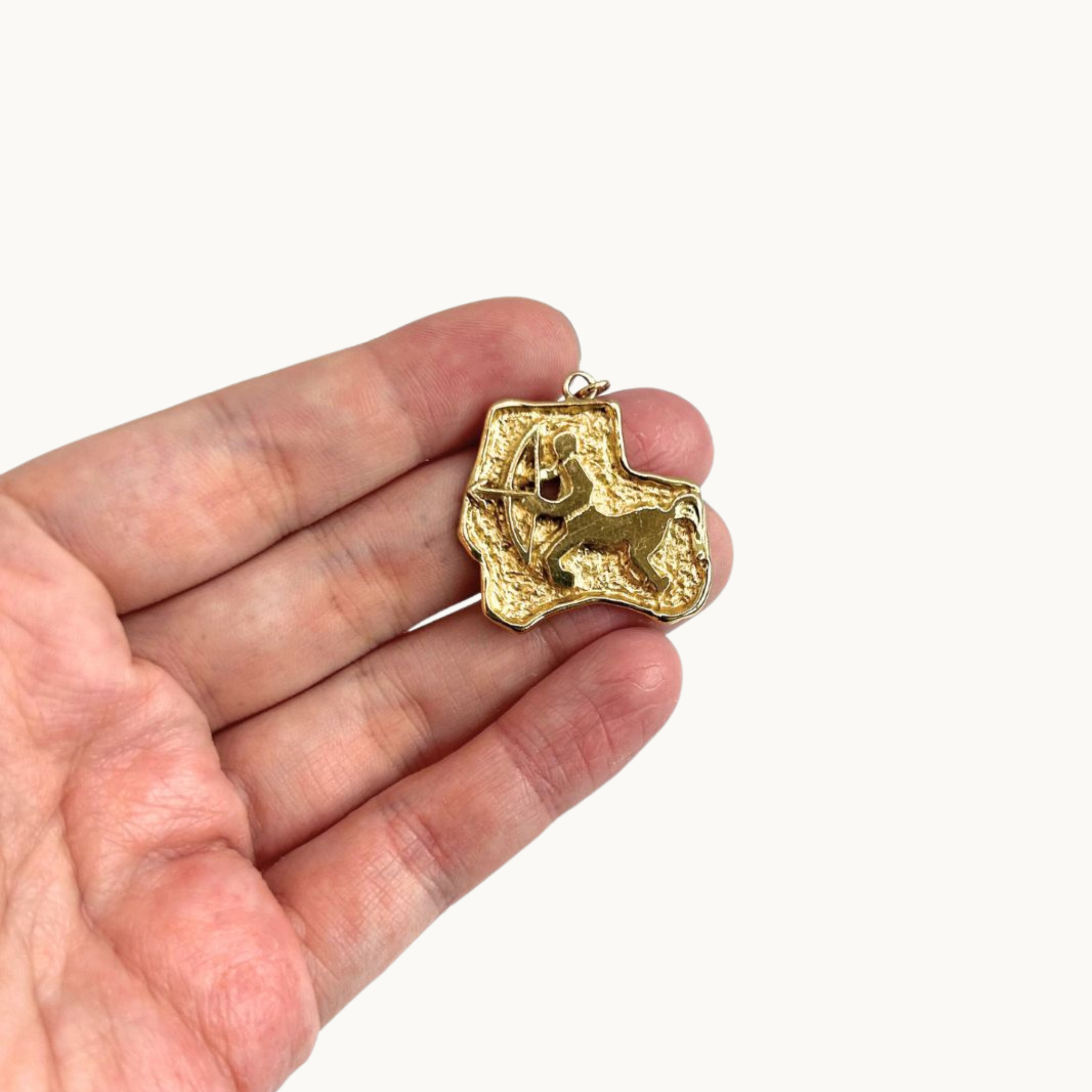 Pendentif sagittaire en or jaune 18K