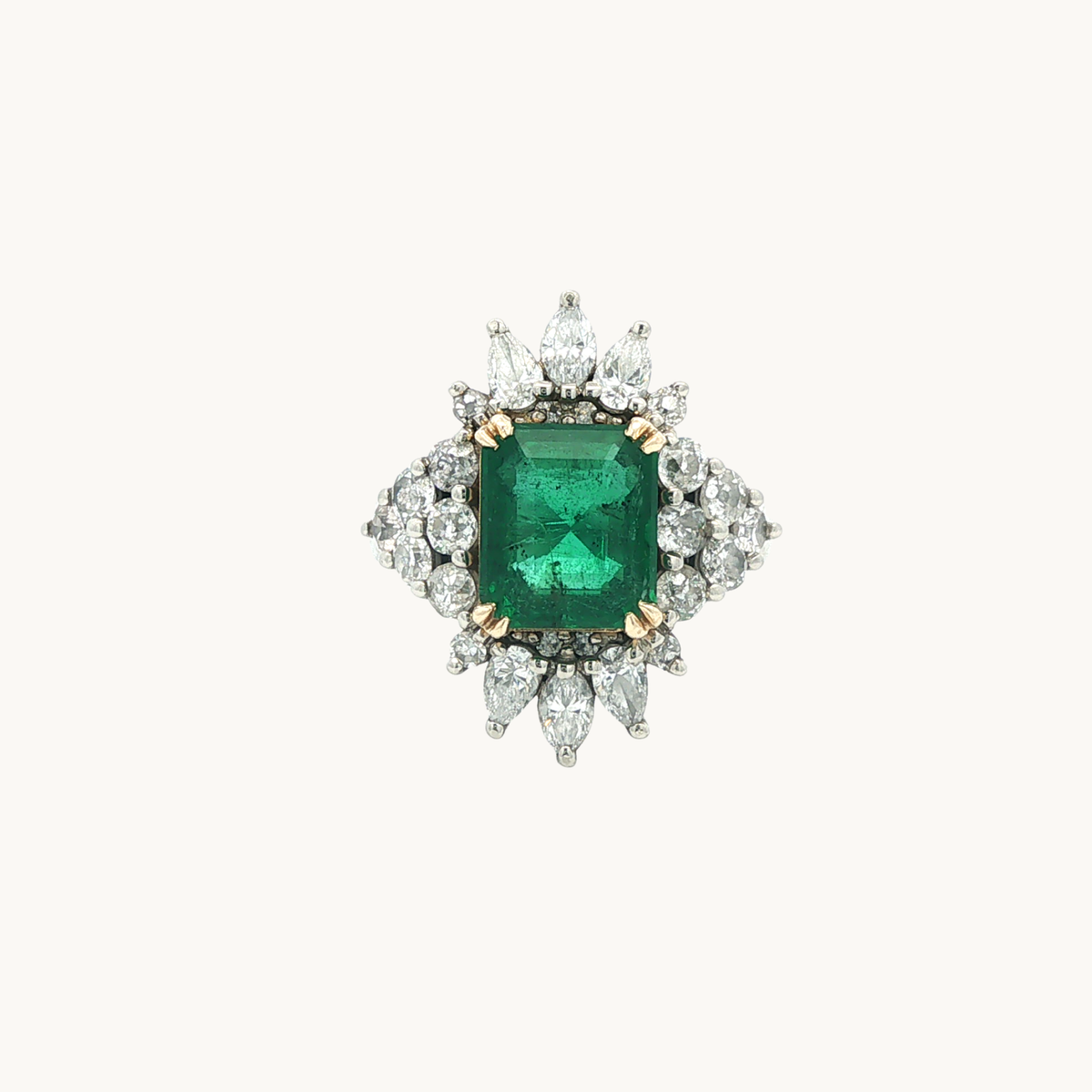 Bague Cocktail en Or Jaune et Blanc 14K avec Émeraude et Diamants