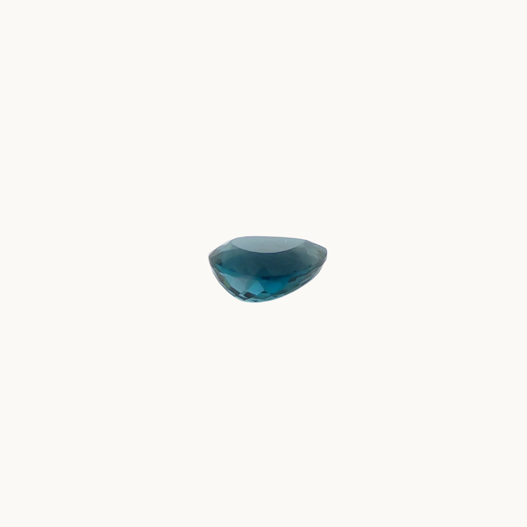 Topaze "London Blue" de 17.30 ct