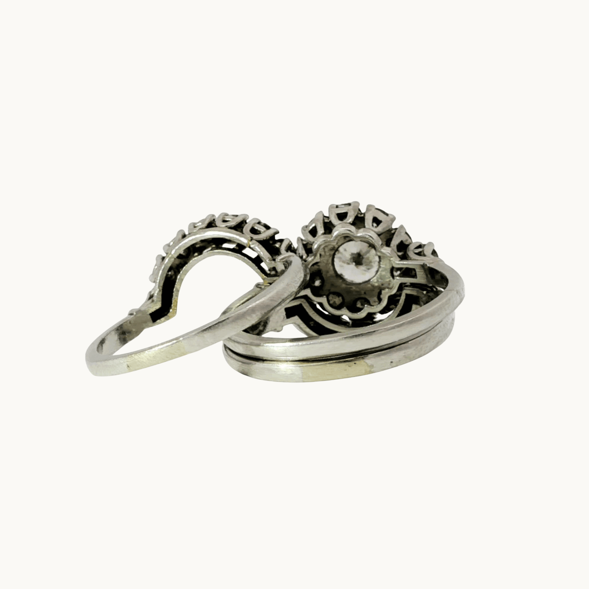 Set of wedding bands 3 rings in platinum