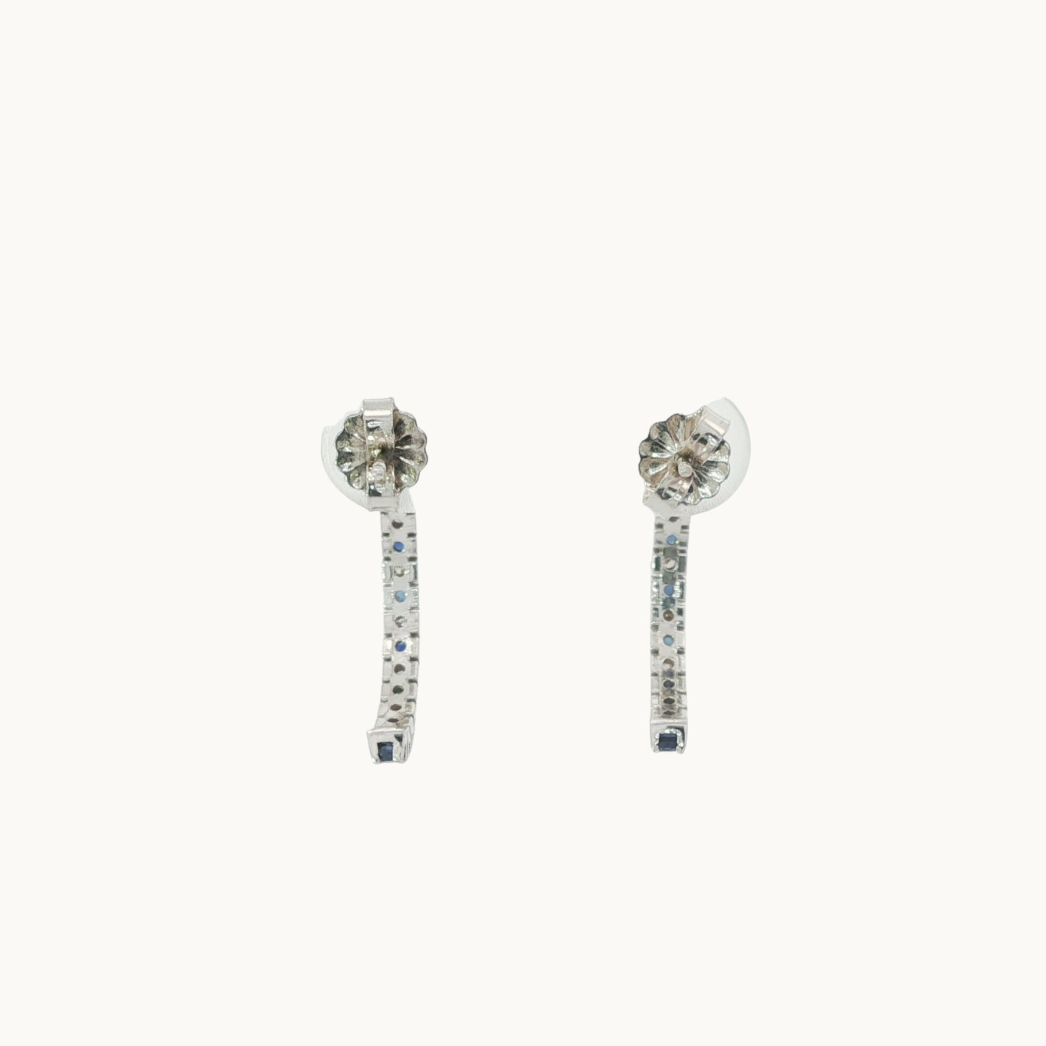 Boucles d'oreilles en Or blanc 14K avec Saphirs et Diamants