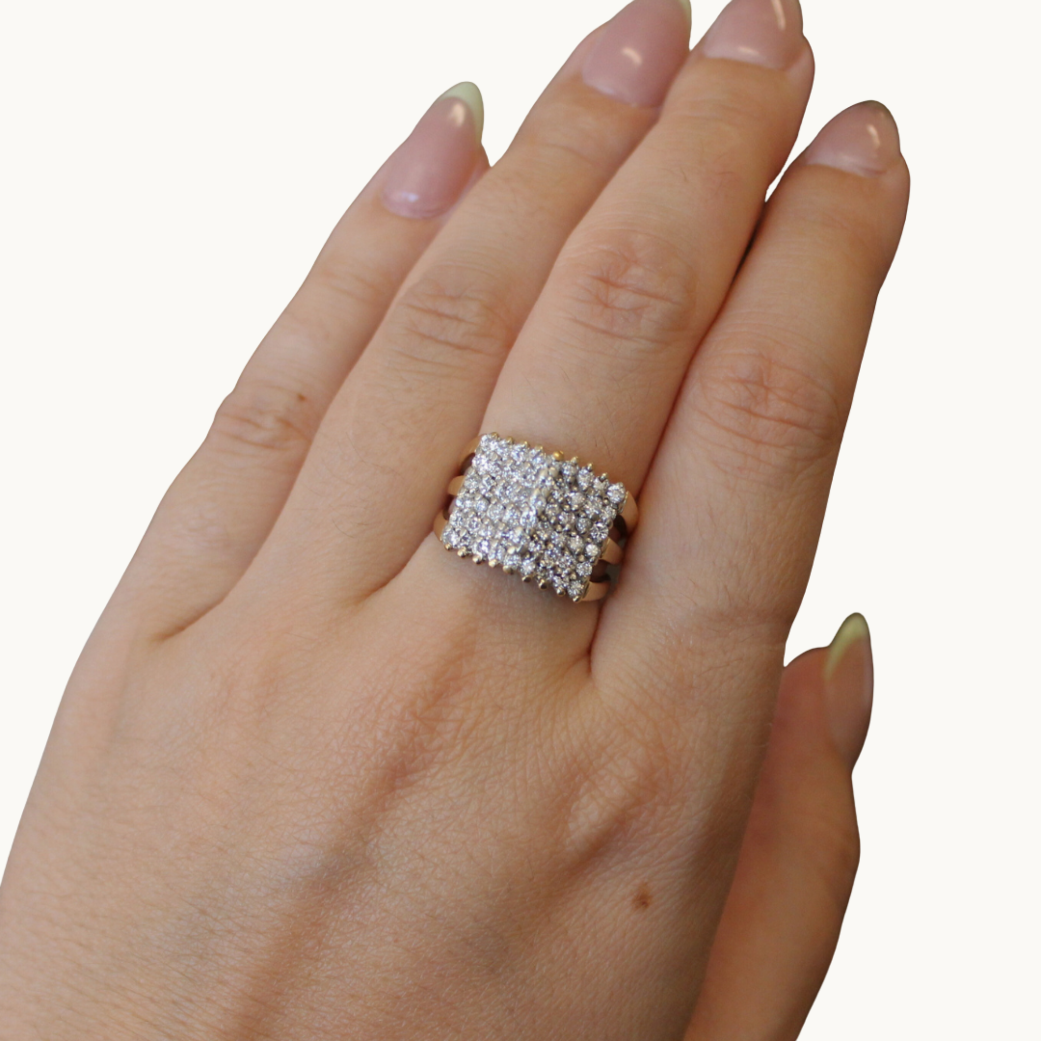 Wide ring in 10K yellow gold with diamonds