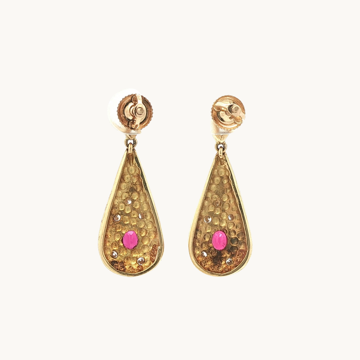 Boucles d'Oreilles Pendantes en Or Jaune avec Rubis et Diamants