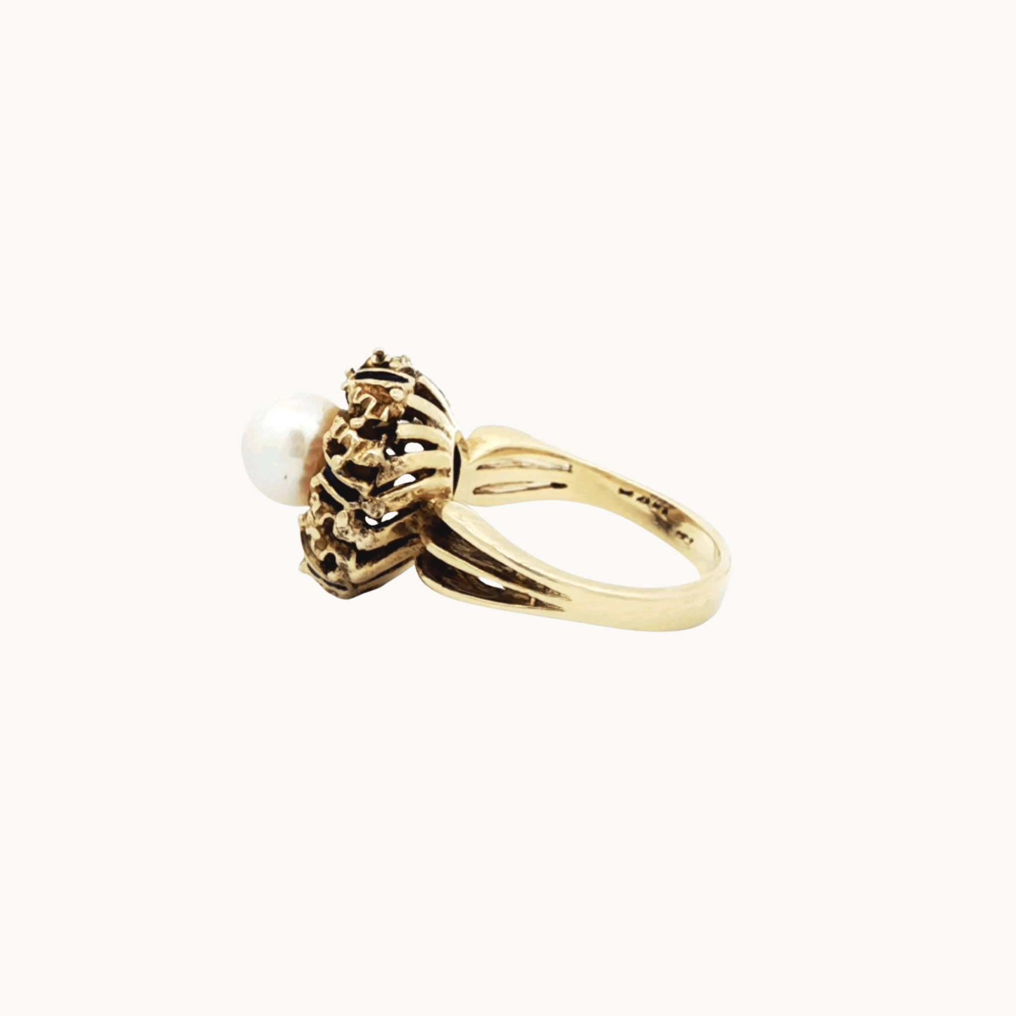 14K Yellow Gold Ring with Cultured Pearl