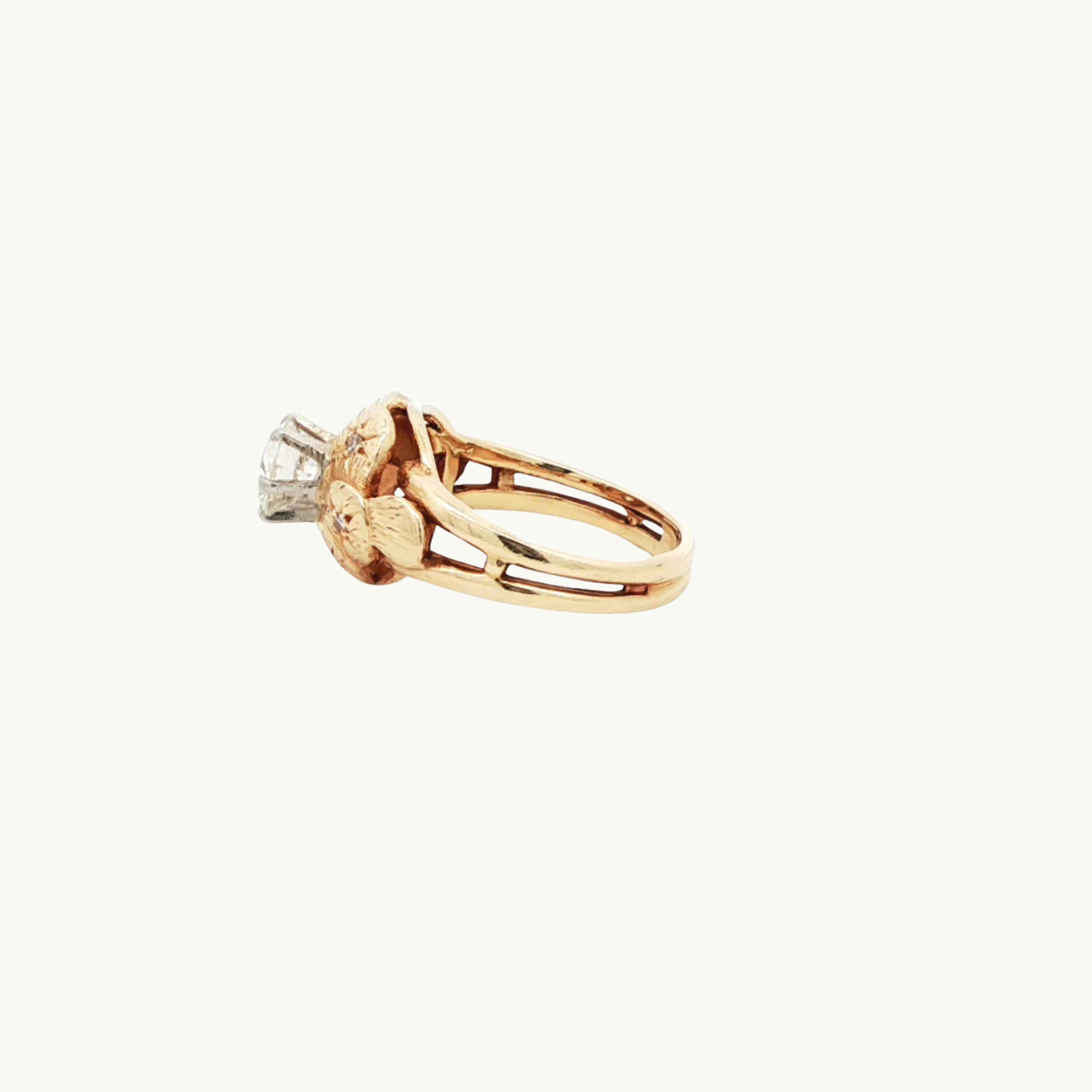 Bague solitaire en Or jaune 14K avec Diamants