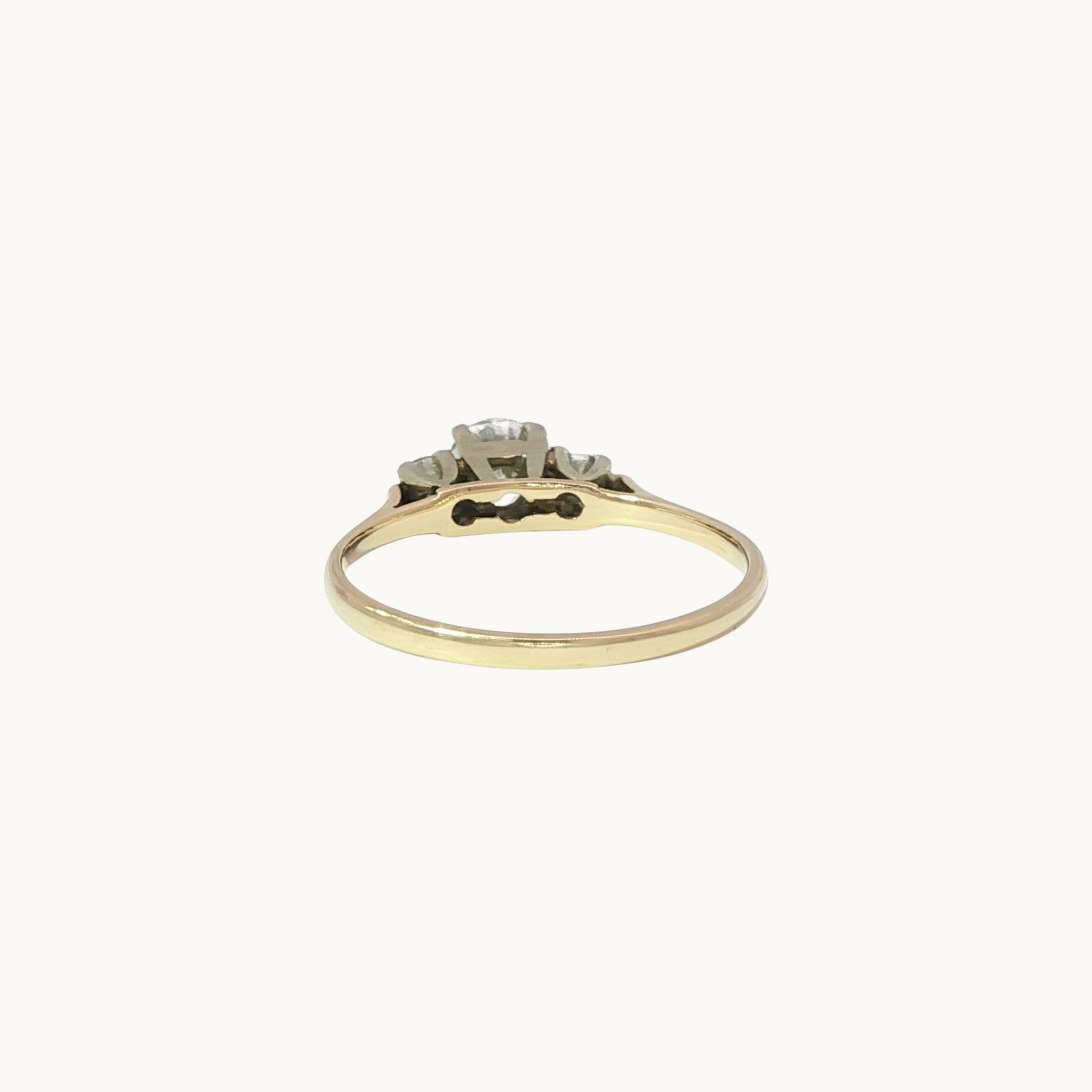 14K yellow gold trilogy ring