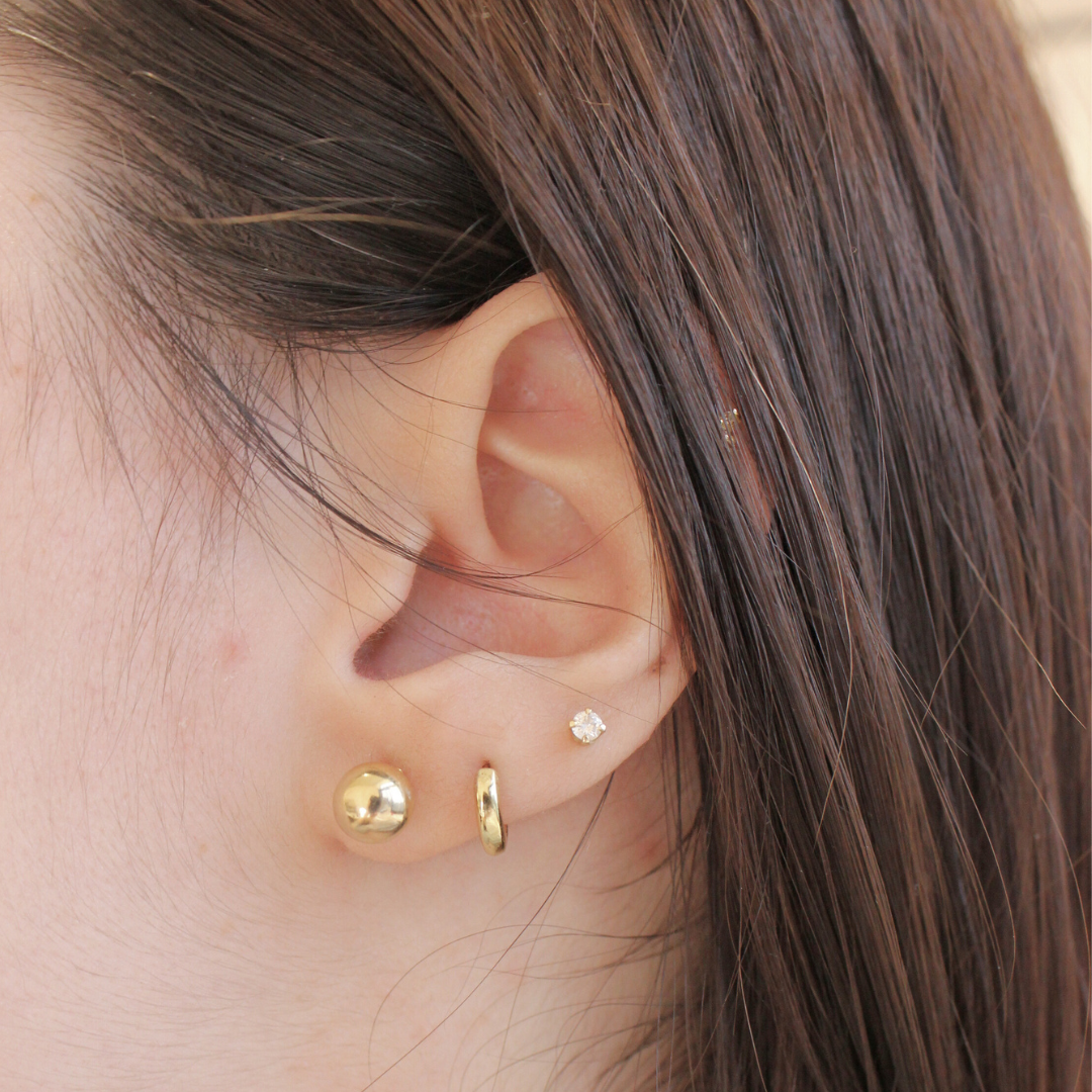 Boucles d'oreilles boules en Or jaune 10K