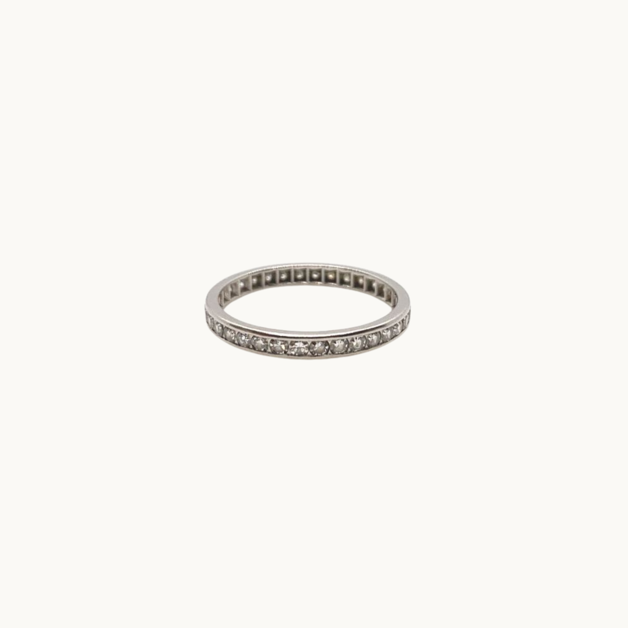18K white gold eternity ring with 0.34 carat diamonds