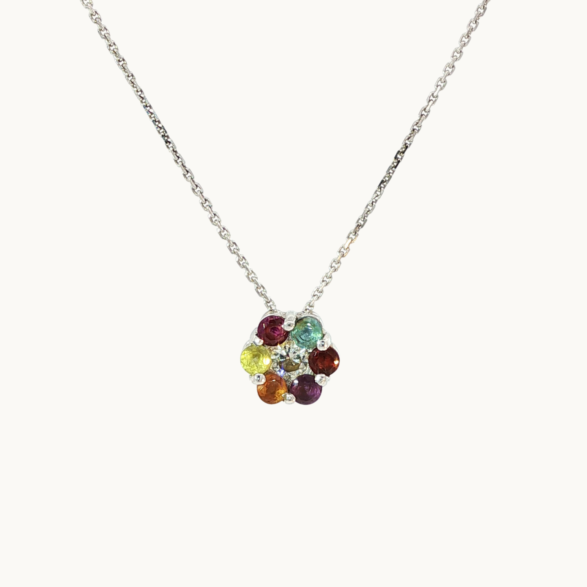 Chaîne et pendentif en fleur avec gemmes de couleurs