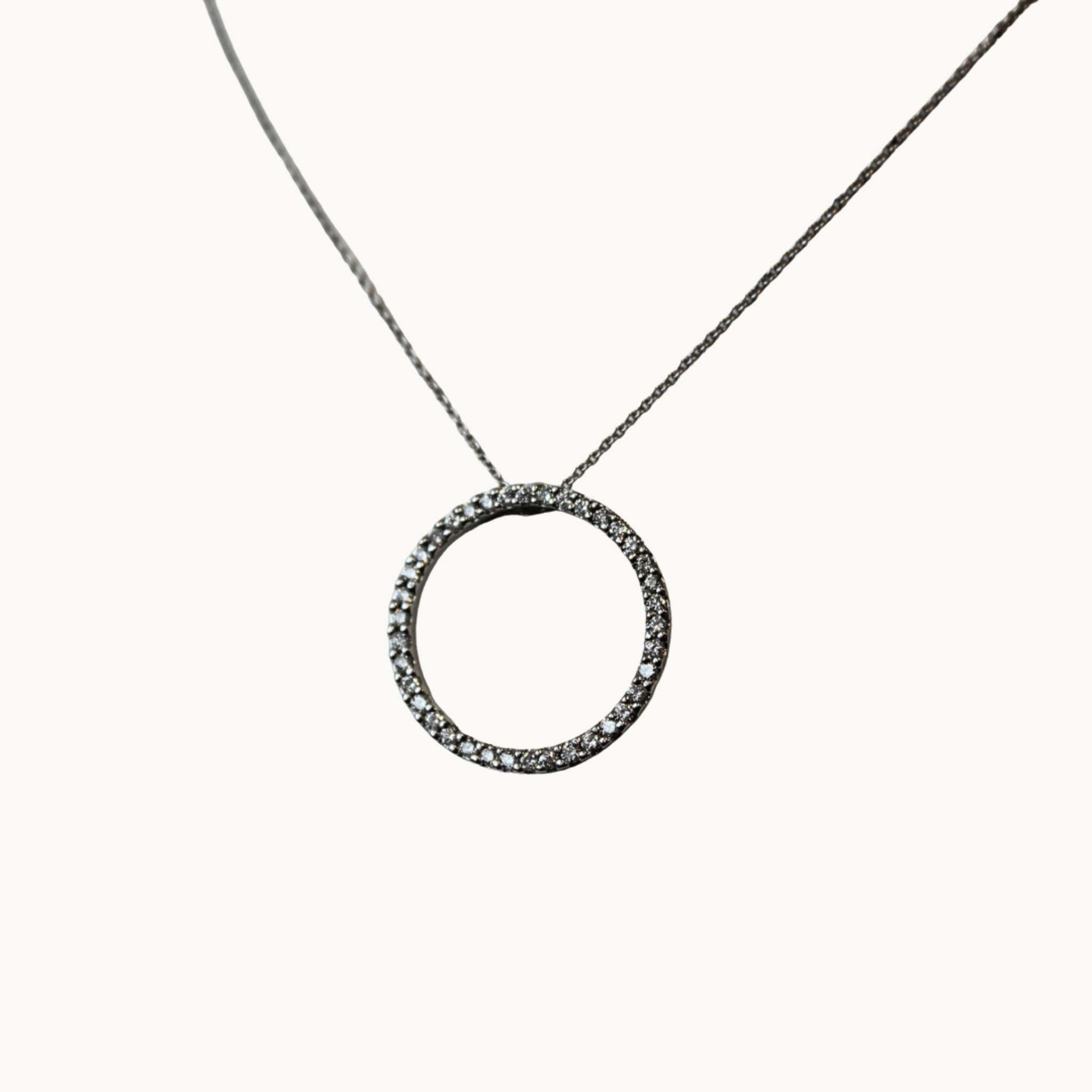 White gold 18K life circle necklace with diamonds