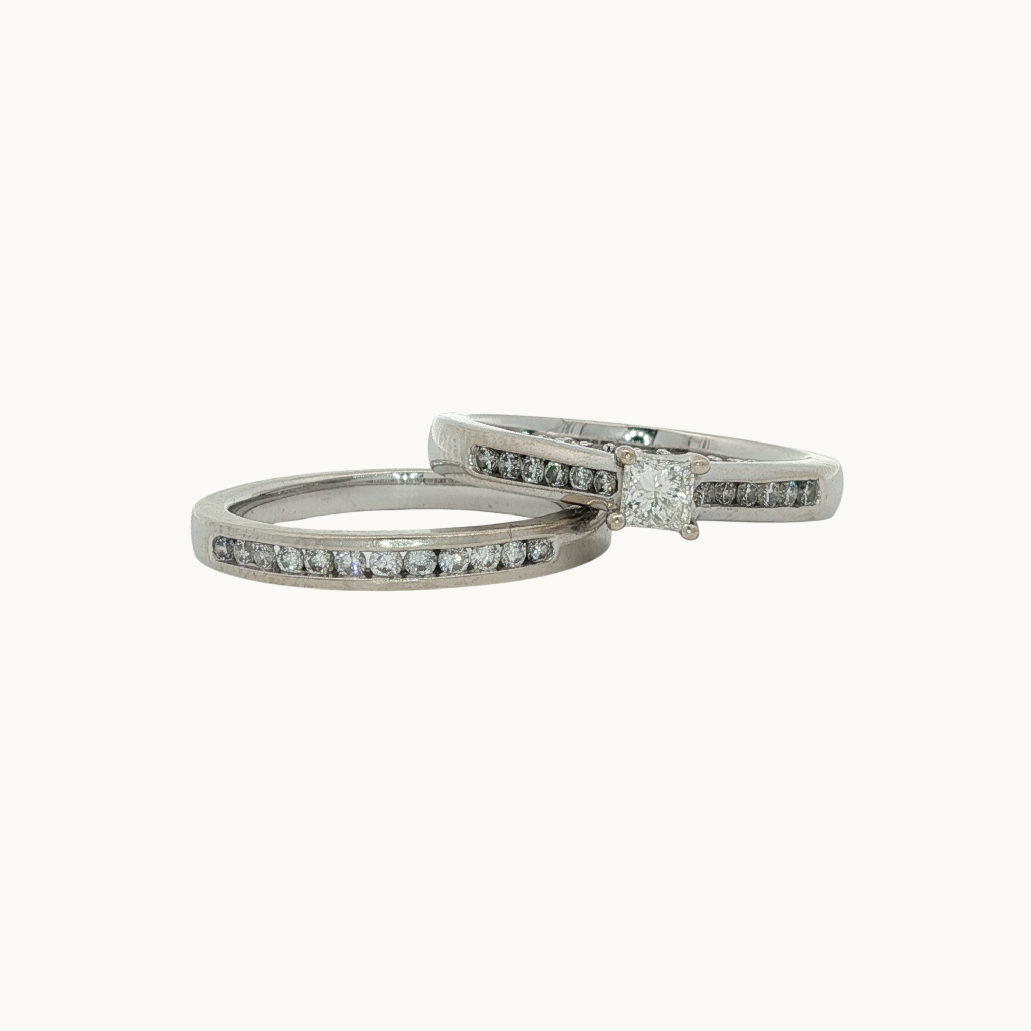 14K White Gold Wedding Ring Set with Diamonds