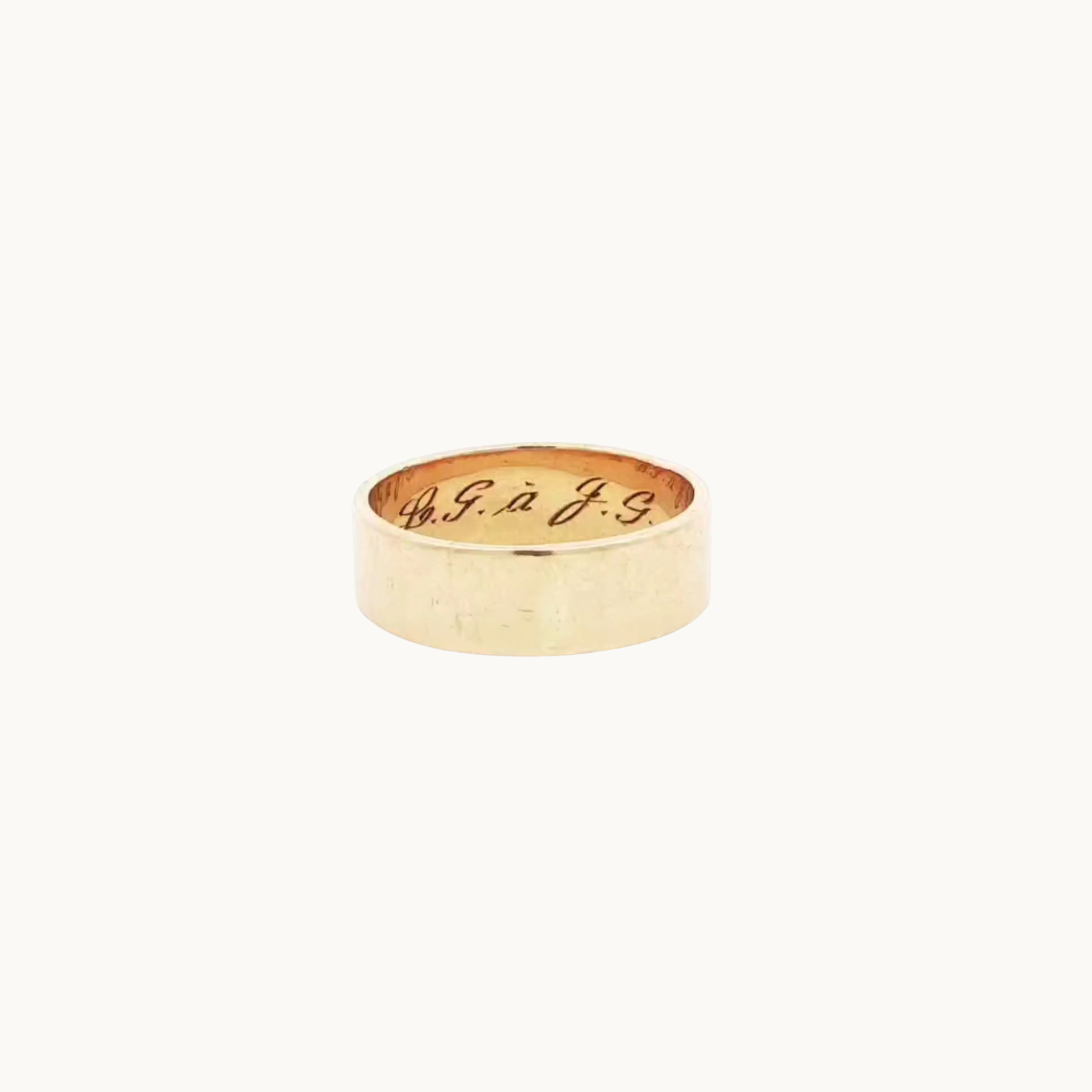 Banded wedding ring in 14K yellow gold