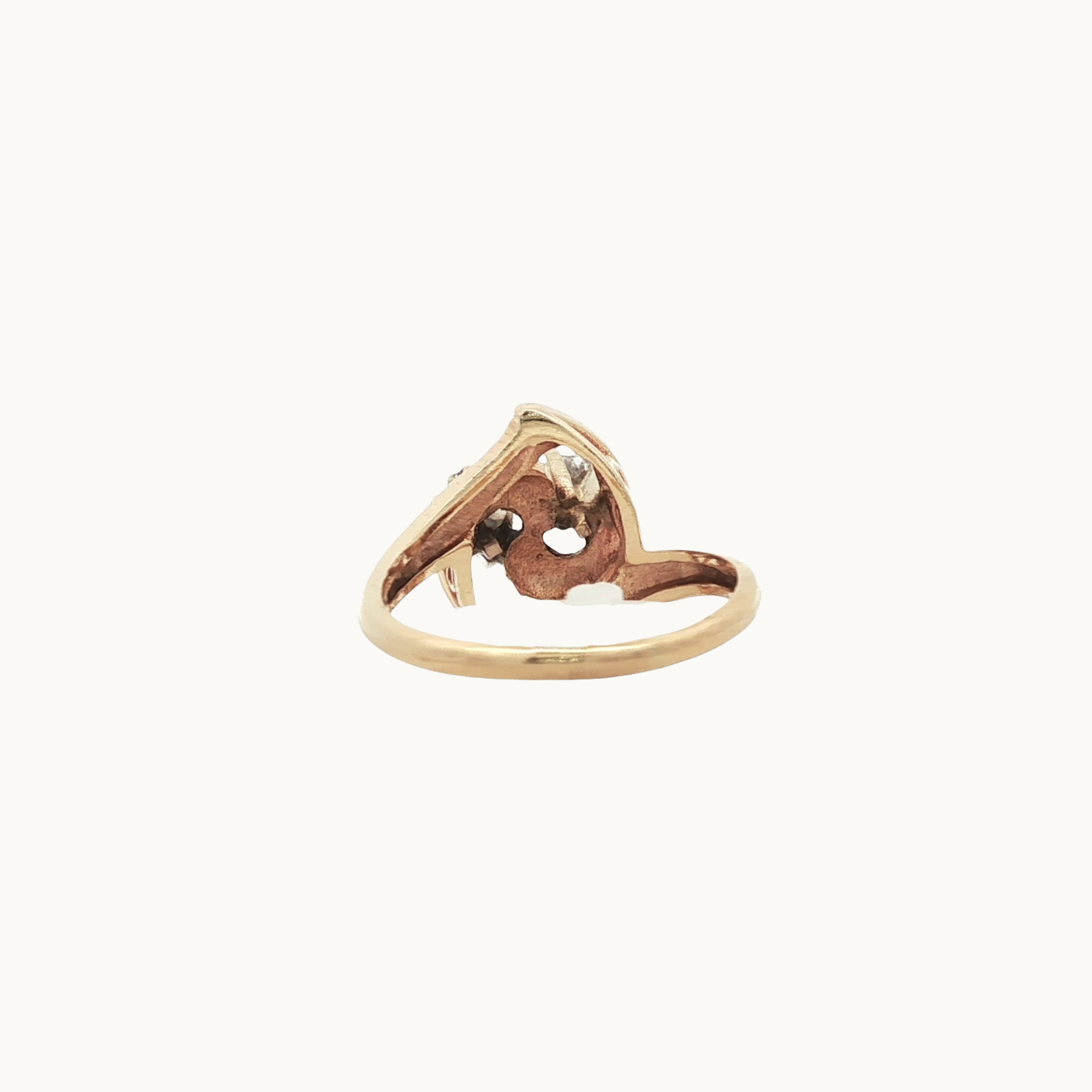 14K yellow gold ring with diamonds