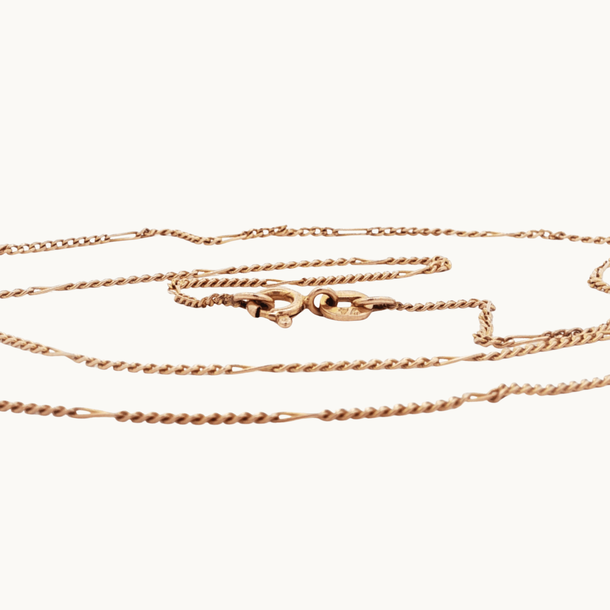 Chaine fine en Or jaune 9K