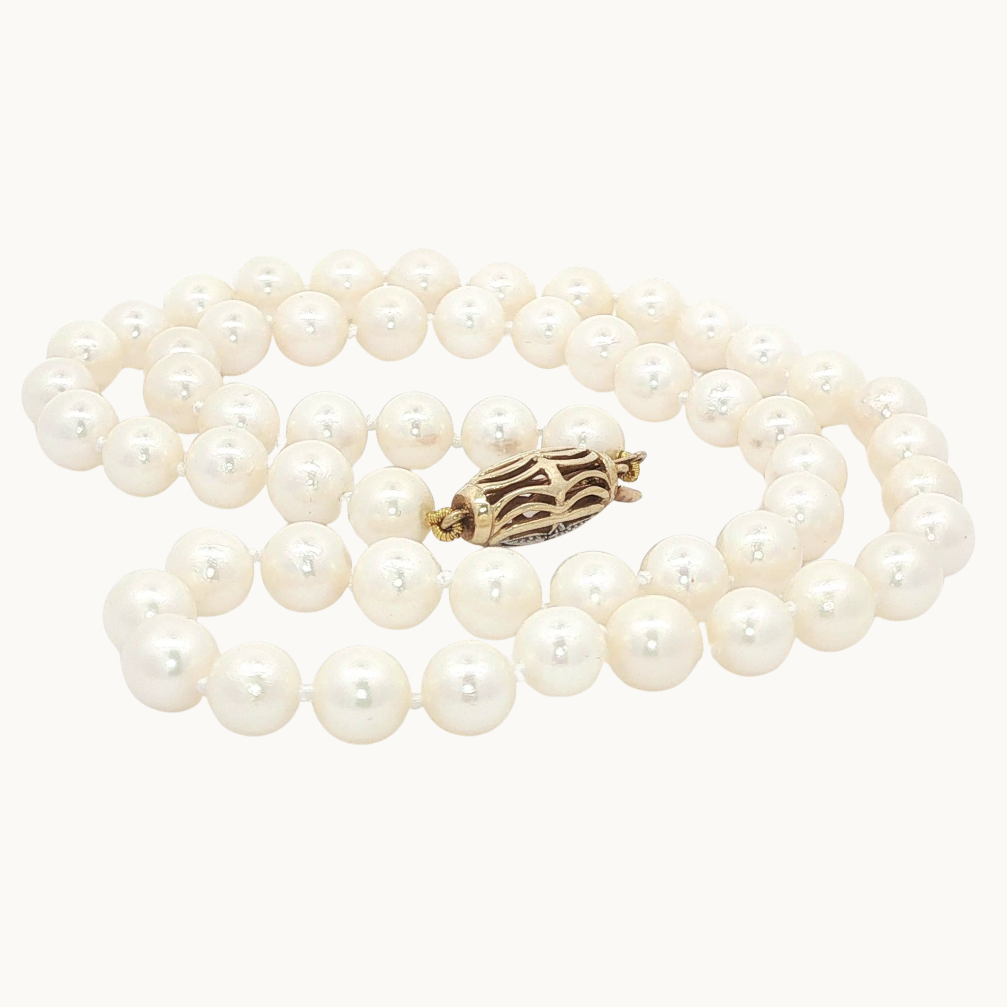 Classic Pearl Necklace with 14K Yellow Gold Clasp