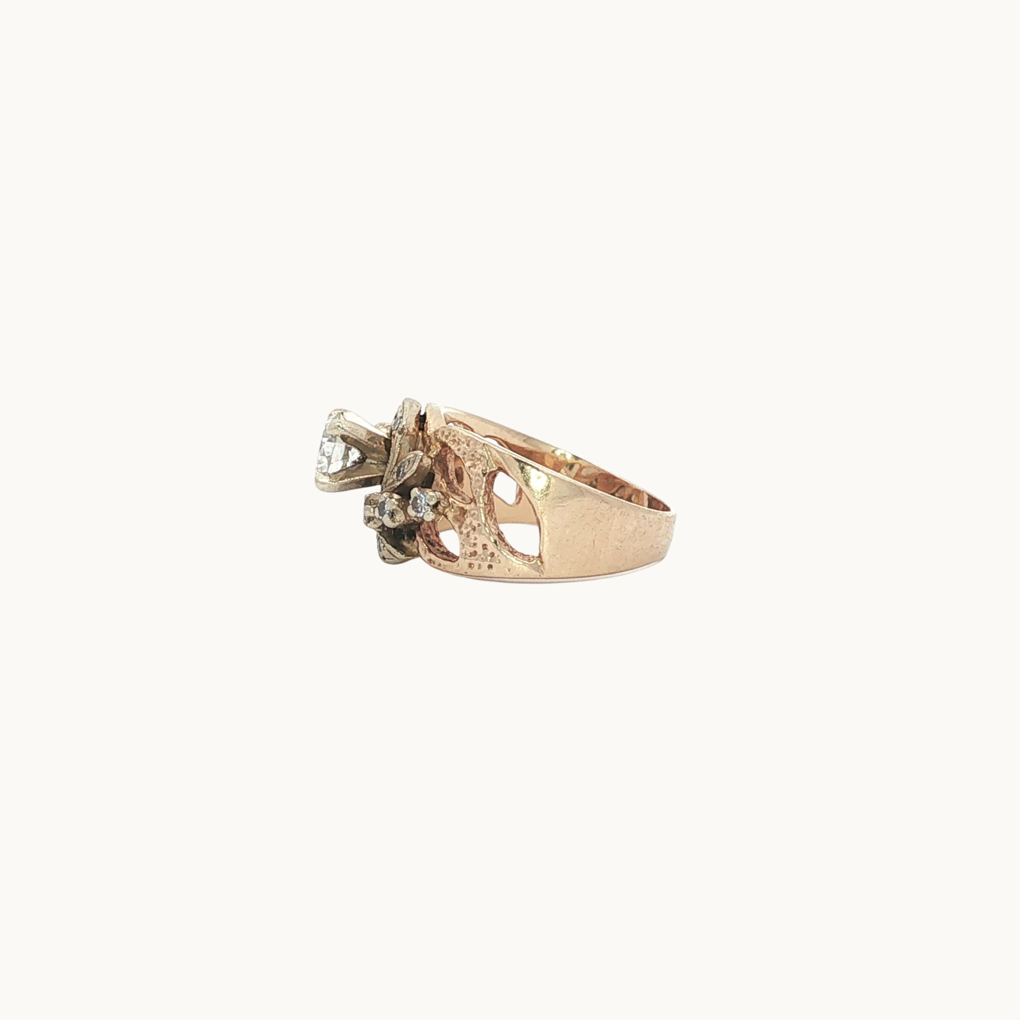 Cocktail Ring in 10K Yellow Gold with Diamonds