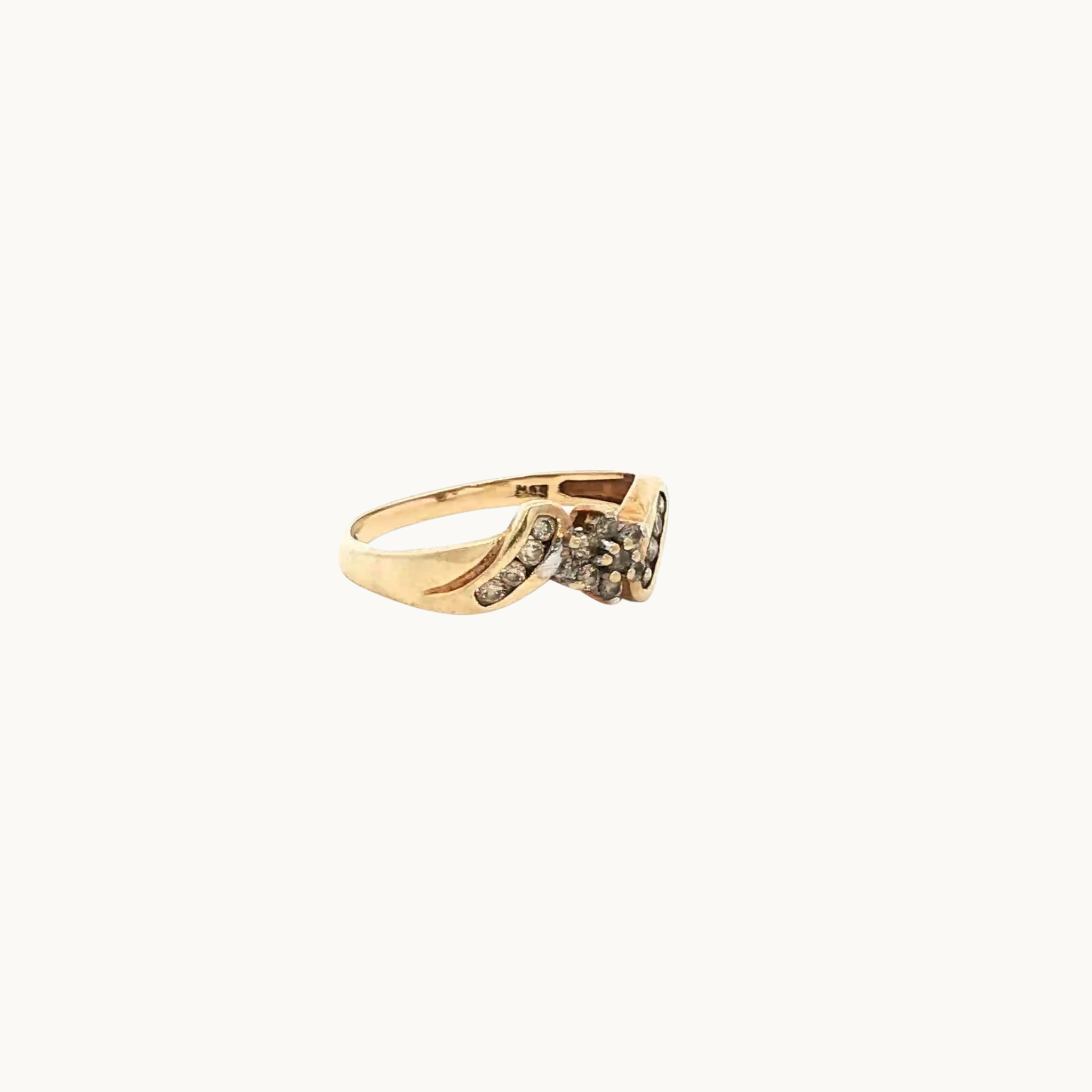 10K Yellow Gold Fashion Ring with Diamonds