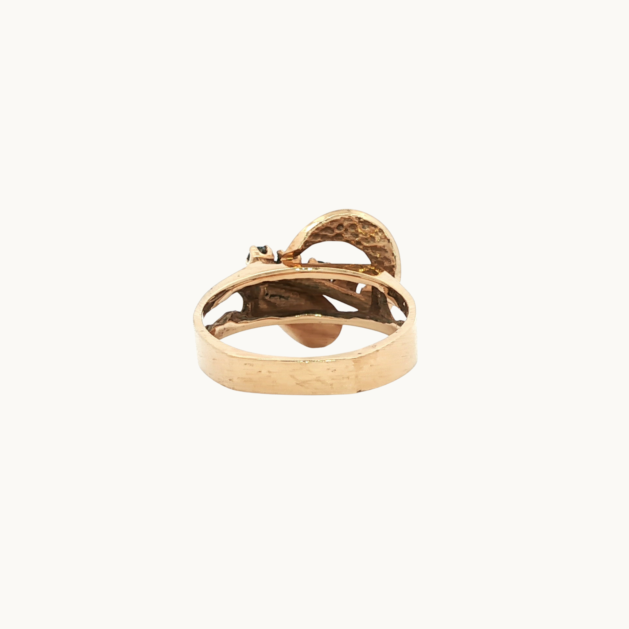 10K Yellow Gold Ring with Imitation Gems