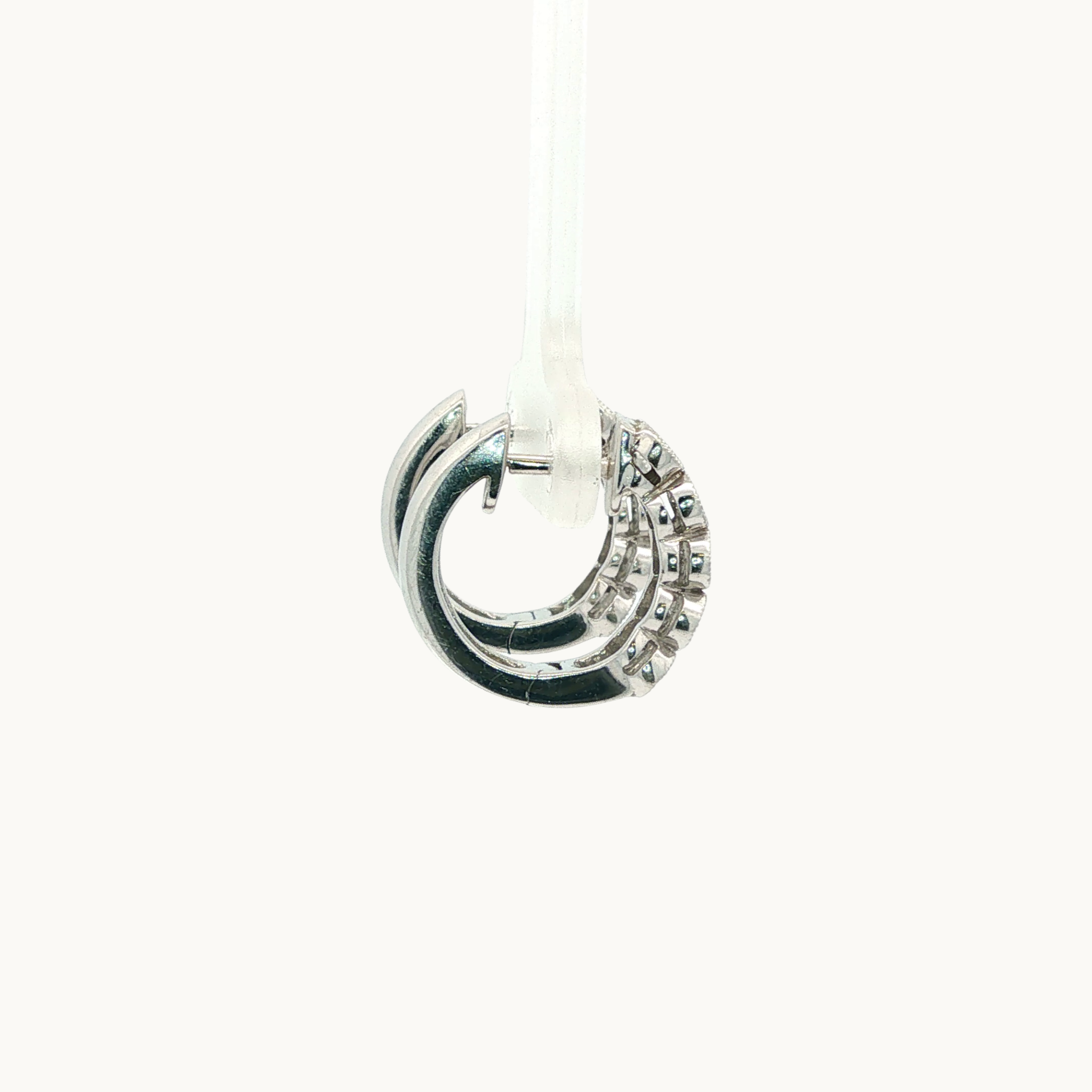 Boucles d'Oreilles Dormeuse en Or Blanc 14K avec Diamants