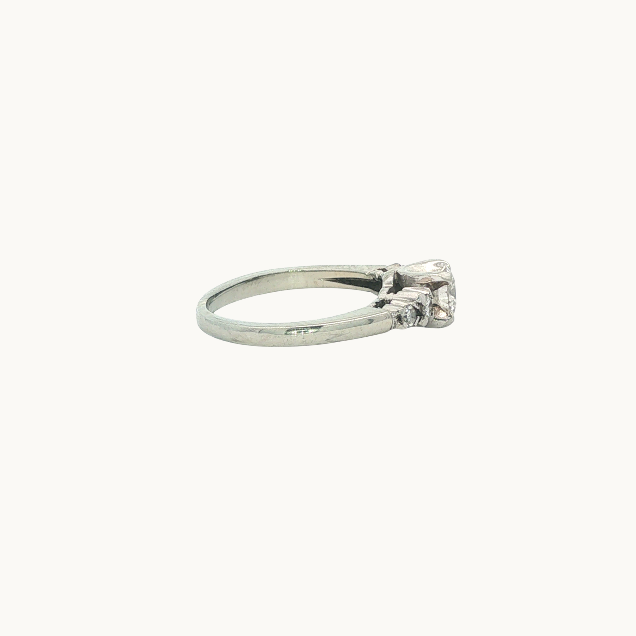 Bague Multi-Pierres "BIRKS" en Or blanc 18K avec Diamants