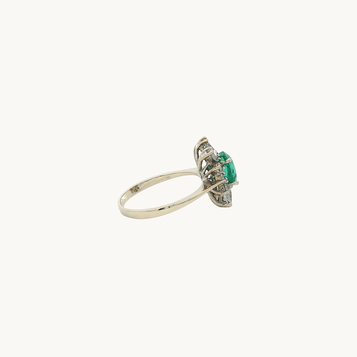 Bague Cocktail en Or Jaune 18K avec Émeraude et Diamants