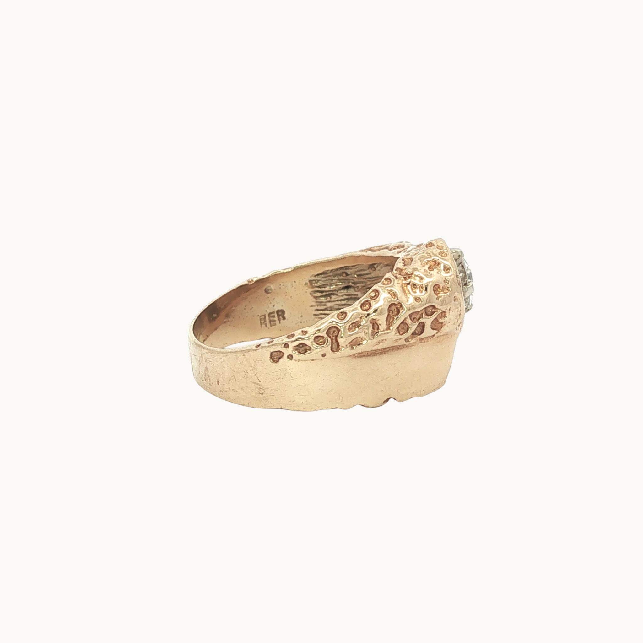 Bague Chevalière en Or jaune 10K faite à la main avec Diamant