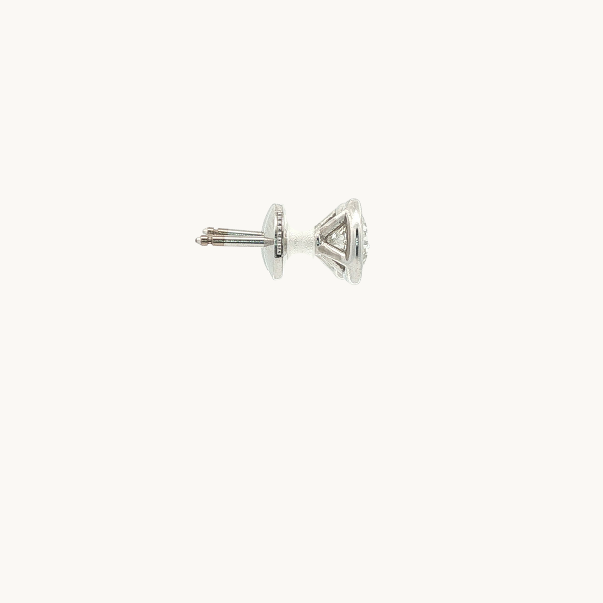 Boucles d'Oreilles Puces en Or blanc 18K avec Diamants