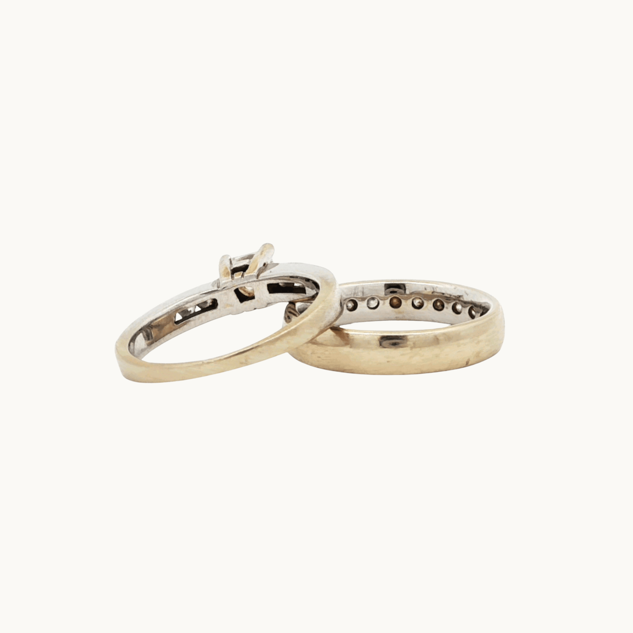 Set of Solitaire and Wedding Band in 18K White Gold with Diamonds