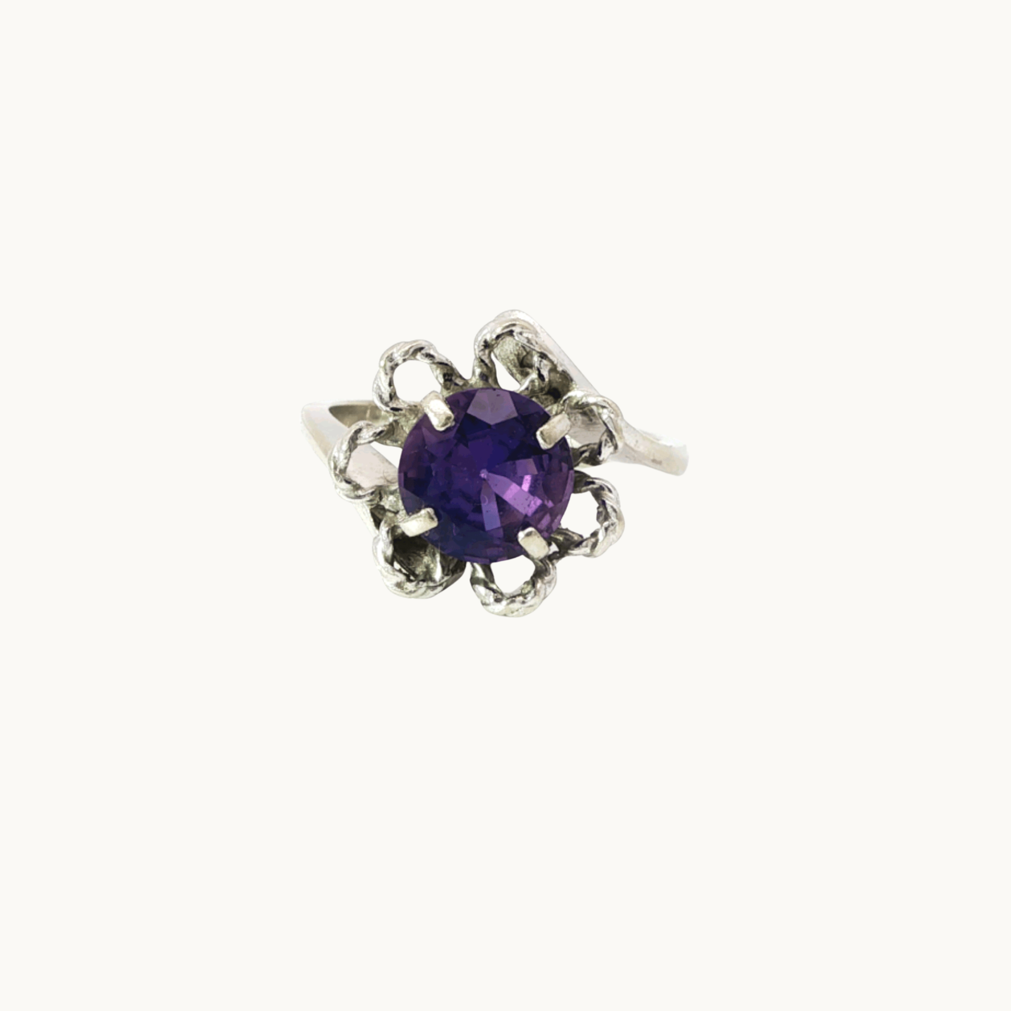 10K White Gold Solitaire Ring with Synthetic Sapphire