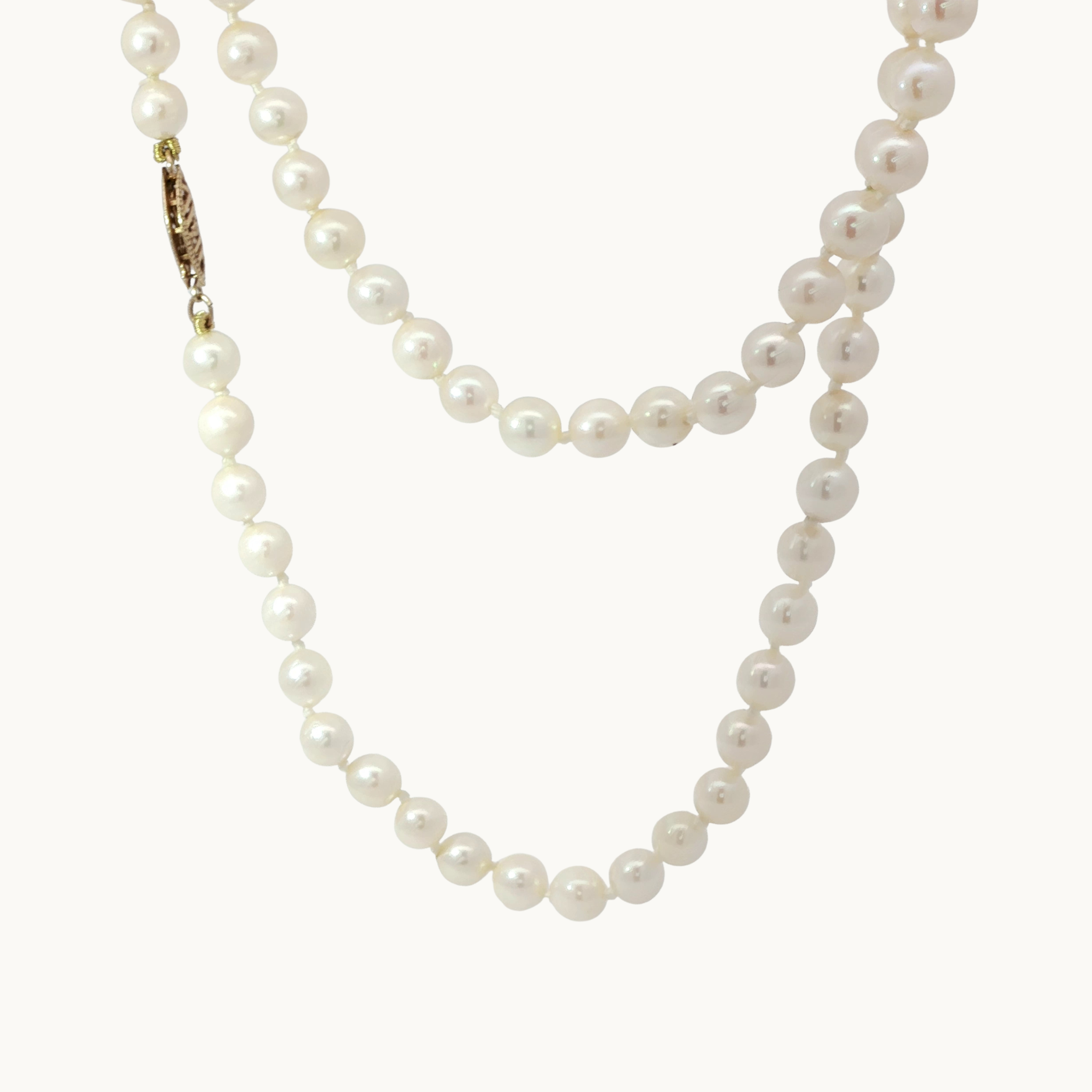 Collier sautoir de perles Akoya