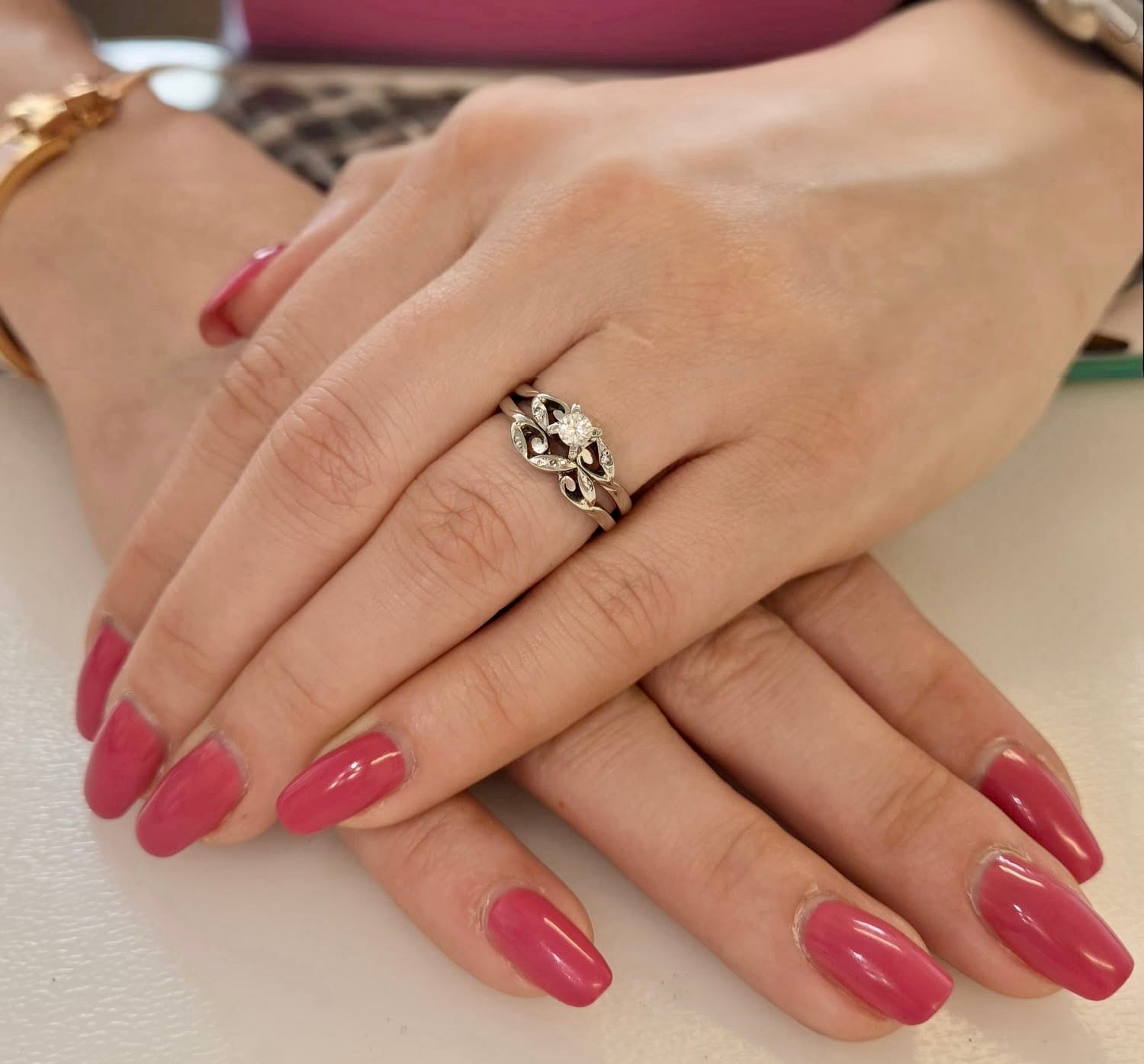 18K White Gold Bracelet and Ring Set with Diamonds