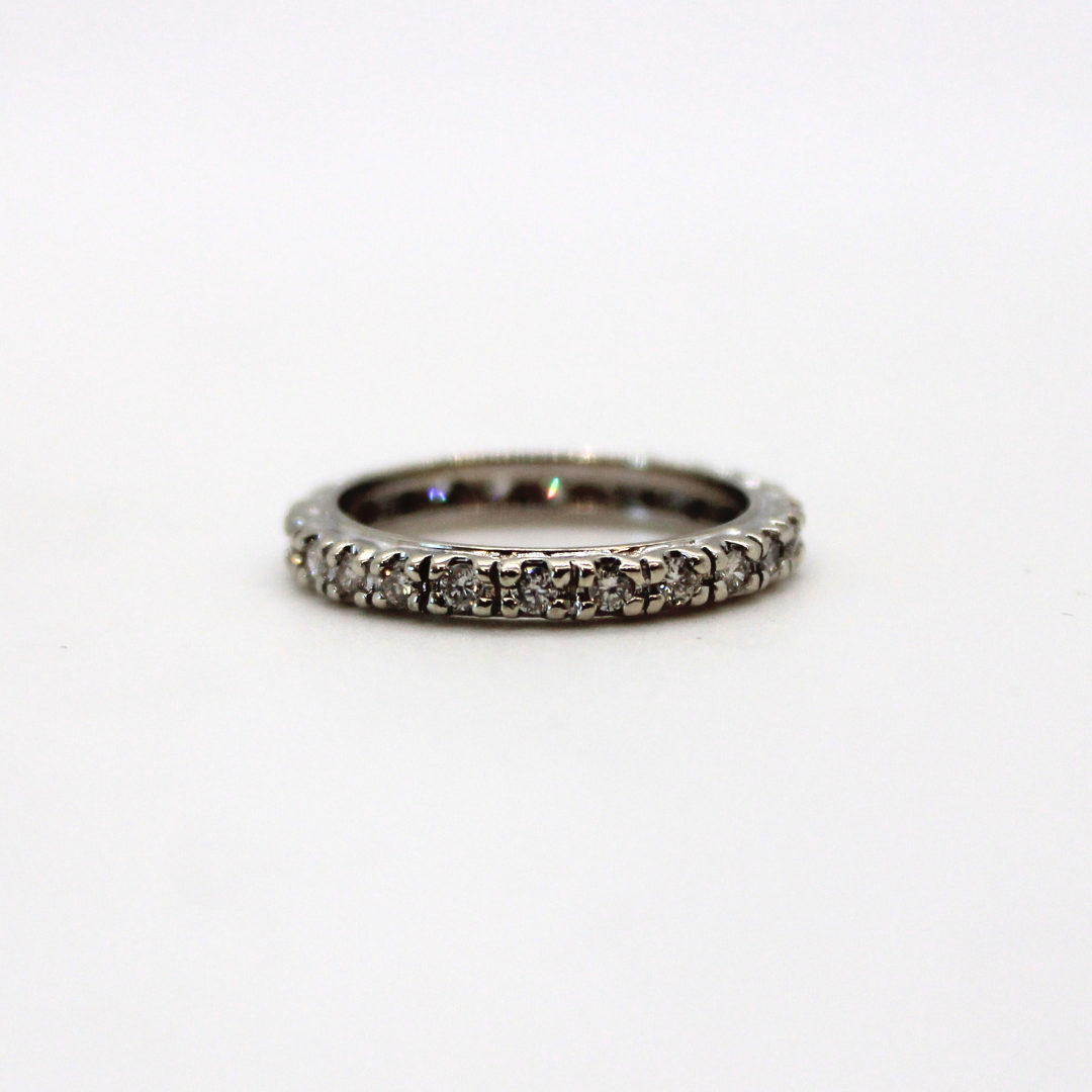 Jonc éternité 10K diamants