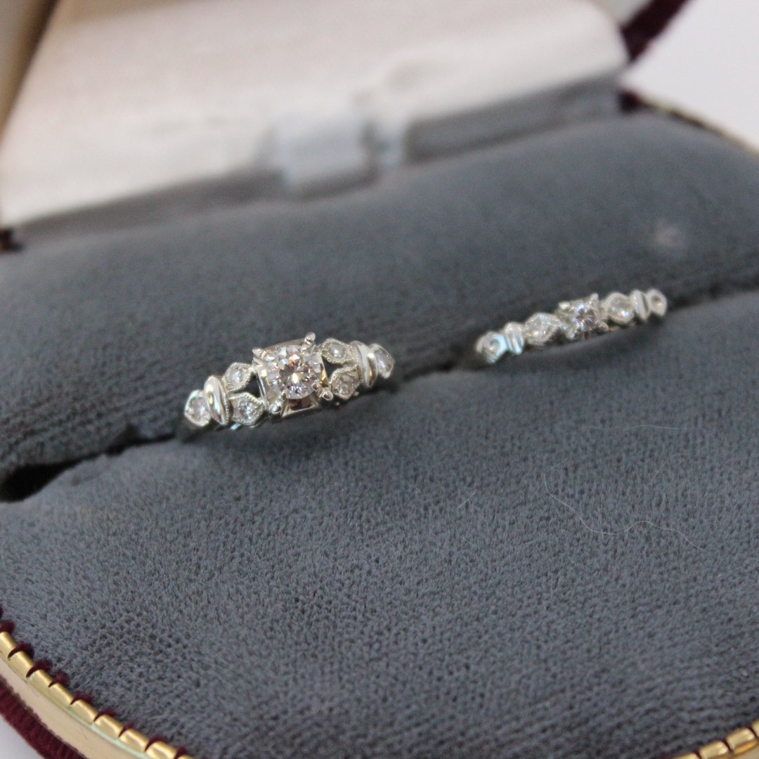 Ensemble d'alliances en Or blanc 14K avec Diamants