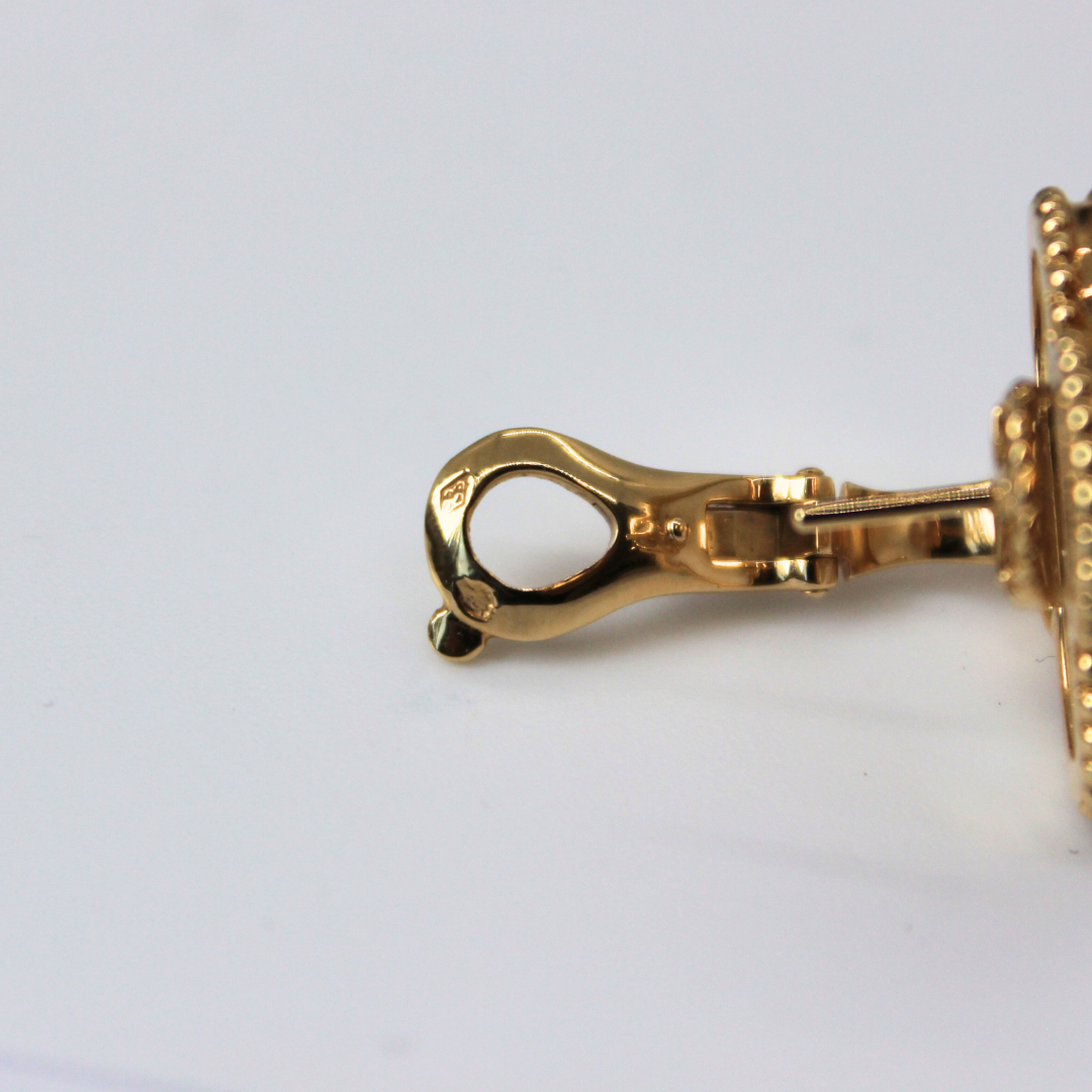 Boucles d'oreilles alhambra nacre VAN CLEEF & ARPELS